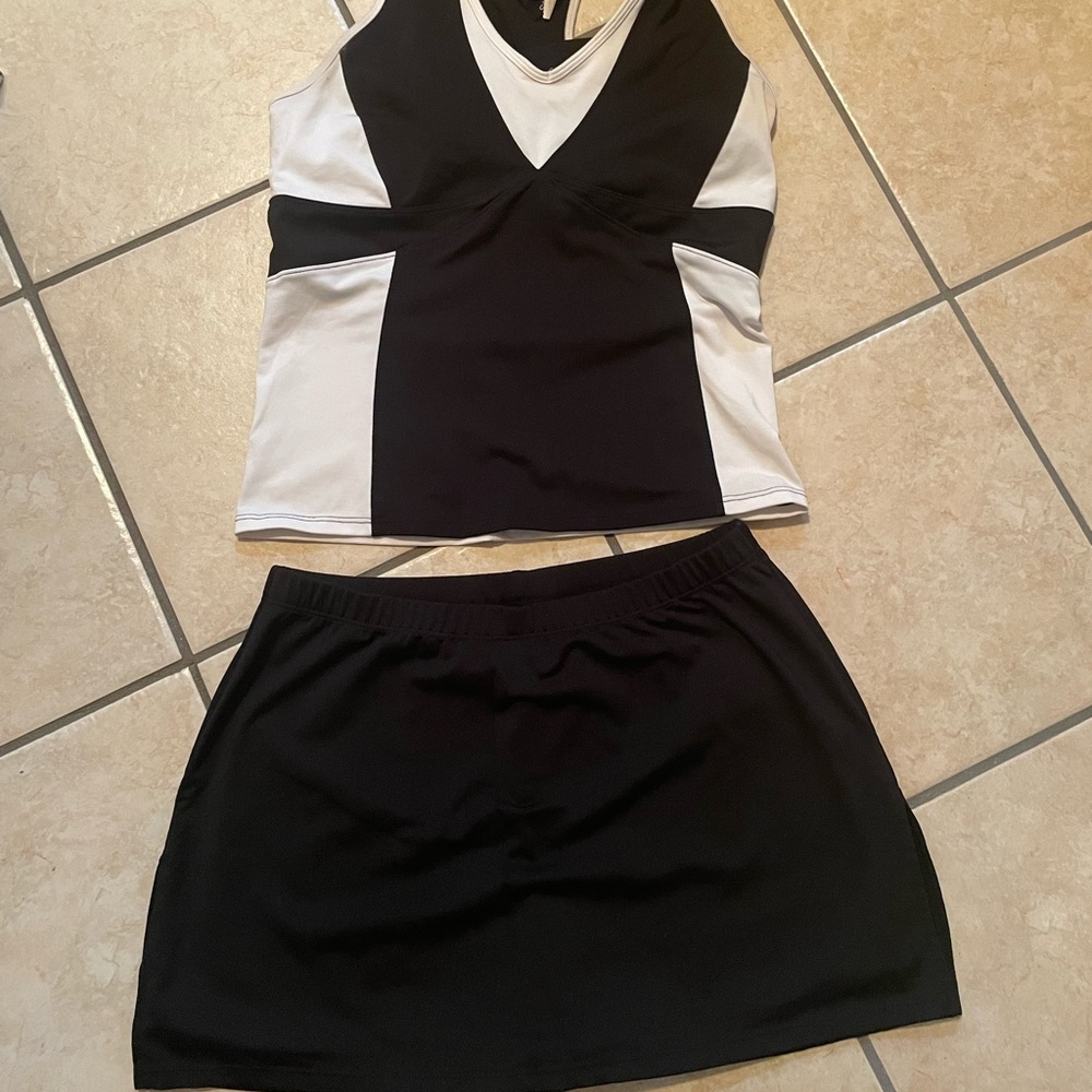 DTL tennis uniform